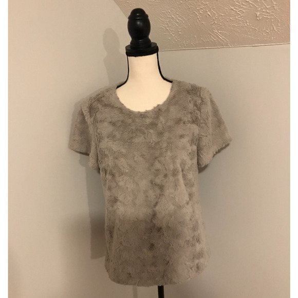 Anthropologie Leifsdottir Light Gray Faux Fur Short Sleeve Top - Size Large - Picture 1 of 8